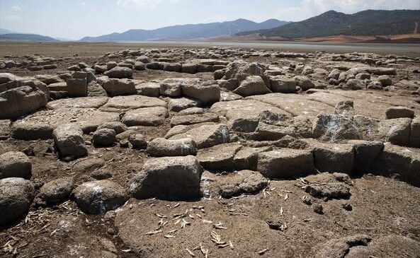 HAMAMLAR HÖYÜĞÜ GÜN YÜZÜNE ÇIKTI