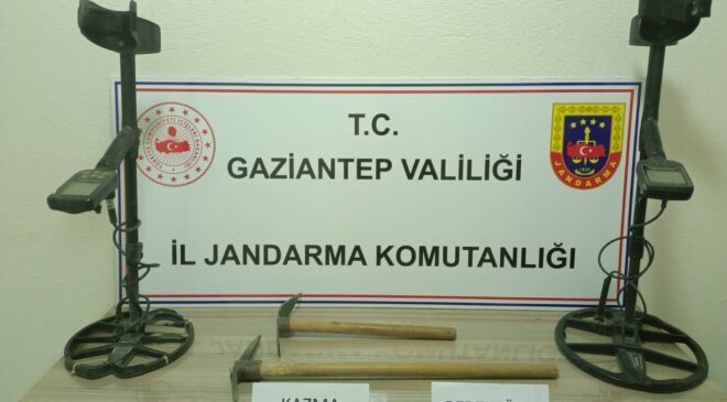 KAÇAK KAZIYA JANDARMA ENGELİ