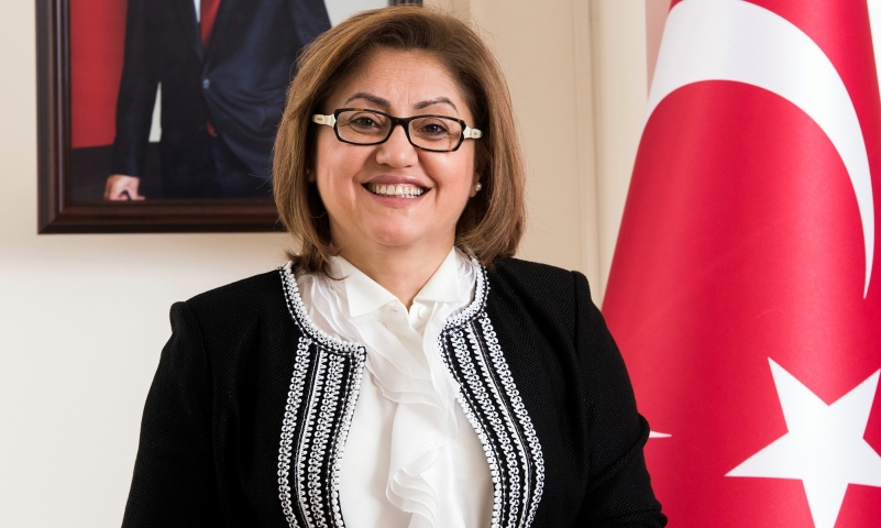FATMA ŞAHİN YİNE ZİRVEDE!