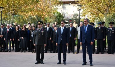 10 KASIM ANMA TÖRENİ DÜZENLENDİ