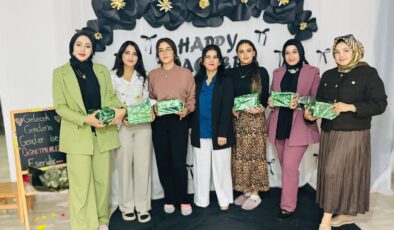 BİLGİÇ AKADEMİDEN ÖĞRETMENLER GÜNÜ KUTLAMASI