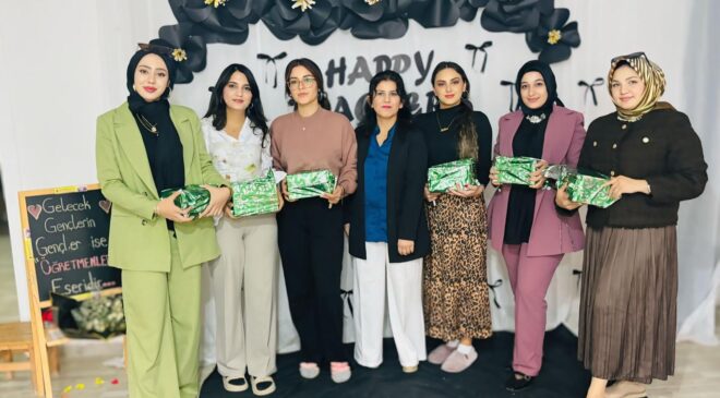 BİLGİÇ AKADEMİDEN ÖĞRETMENLER GÜNÜ KUTLAMASI